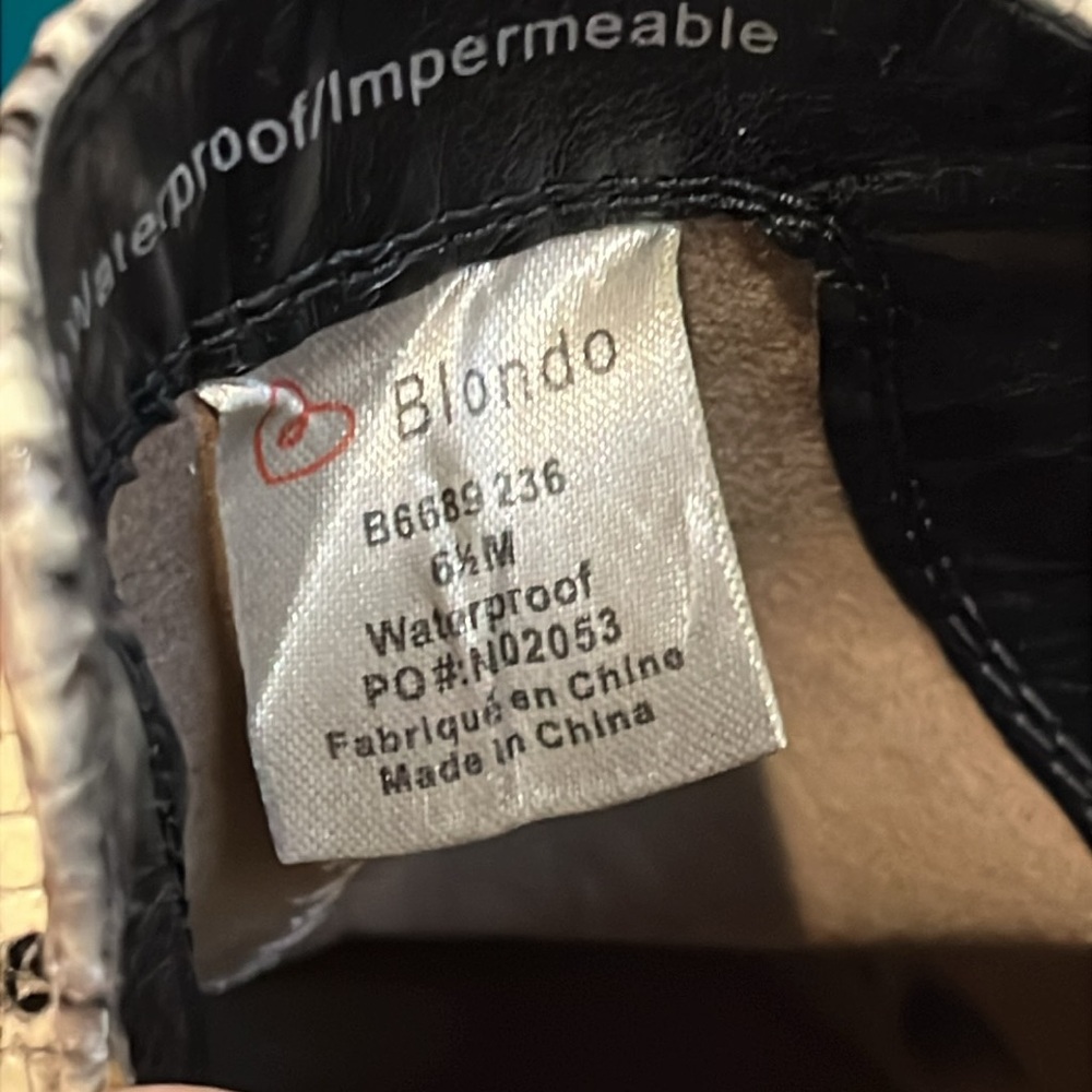 Blondo Leather Waterproof Booties - Picture 8 of 13